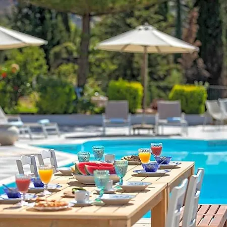 Garbis & Hotel 4*